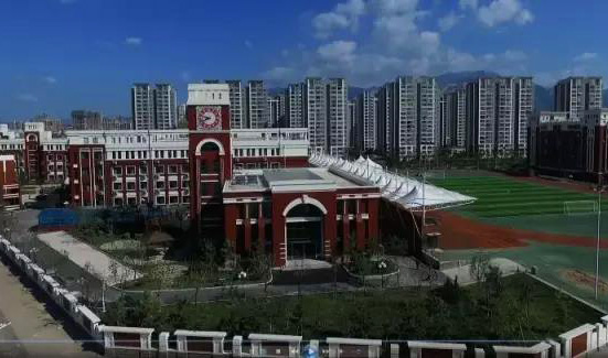 英雄山中学项目
